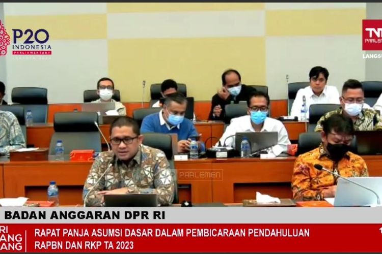 Kepala BKF Kemenkeu, Febrio Kacaribu dalam Rapat Panja Asumsi Dasar dalam Pembicaraan Pendahuluan RAPBN 2023 di Gedung DPR RI, Jakarta, Senin (13/6/2022).
