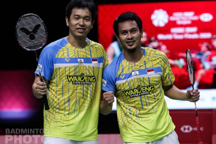 Pasangan ganda putra Indonesia, Mohammad Ahsan/Hendra Setiawan, pada turnamen BWF World Tour Finals 2021.