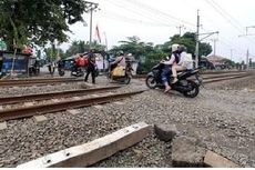 PT KAI Tutup Pelintasan Sebidang di Jalan Yapink, Bekasi