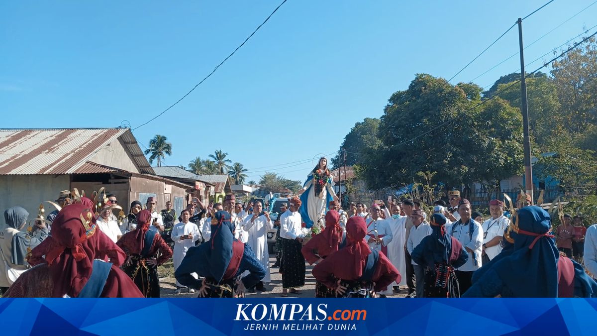 Prosesi Perarakan Arca Bunda Maria Festival Golo Koe 2026, Umat Muslim Ikut Terlibat