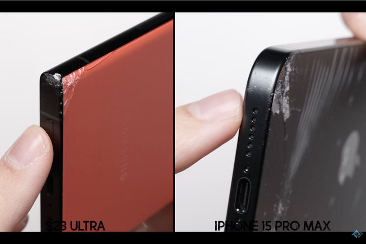 Uji jatuh kedua adalah menguji ketahanan sudut  Samsung Galaxy S23 Ultra (kiri) dan iPhone 15 Pro Max (kanan)