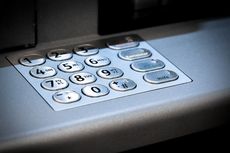 Cara Setor Tunai Tanpa Kartu di ATM BCA, BRI, dan Mandiri