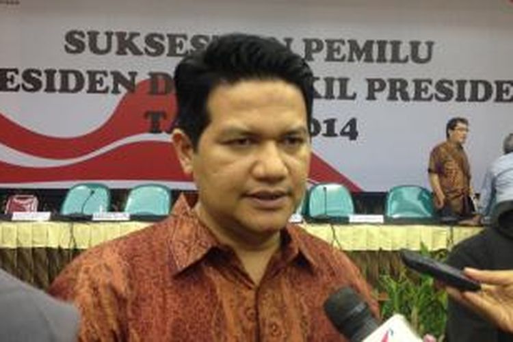 Ketua Komisi Pemilihan Umum Husni Kamil Manik, di Ruang Sidang Gedung KPU Pusat, Jakarta, Kamis (10/7/2014).