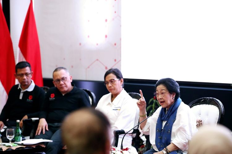 Ketua Dewan Pengarah Badan Riset dan Inovasi Nasional (BRIN) Megawati Soekarnoputri saat menjadi pembicara di acara bertajuk BRIN, di Bali, Senin (7/8/2023).