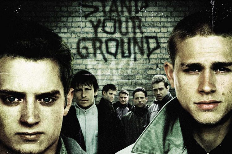 Poster Green Street Hooligans (2005), salah satu film tentang fanatisme suporter