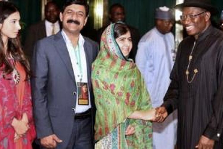 Malala Yousafzai meminta presiden Nigeria untuk bertemu keluarga korban penculikan