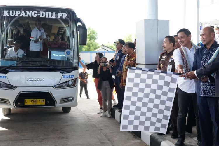 Angkutan Lintas Batas Negara (ALBN) Rute Kupang-Dili telah resmi beroperasi pada Kamis (30/03/2023).