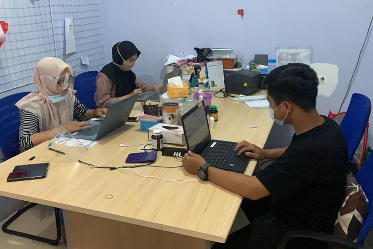 Kedepan, Maria berharap dapat semakin membuka banyak lapangan pekerjaan untuk bagian online marketer, graphic designer, content creator, dan social media manager seiring dengan terus berkembangnya penjualan Proven Sprei secara online di Shopee. 