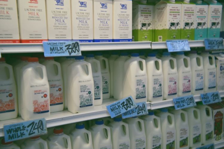 Jangan Asal Pilih Susu Anak, Dokter Jelaskan Perbedaan Susu Segar, Rekonstitusi, dan Rekombinasi