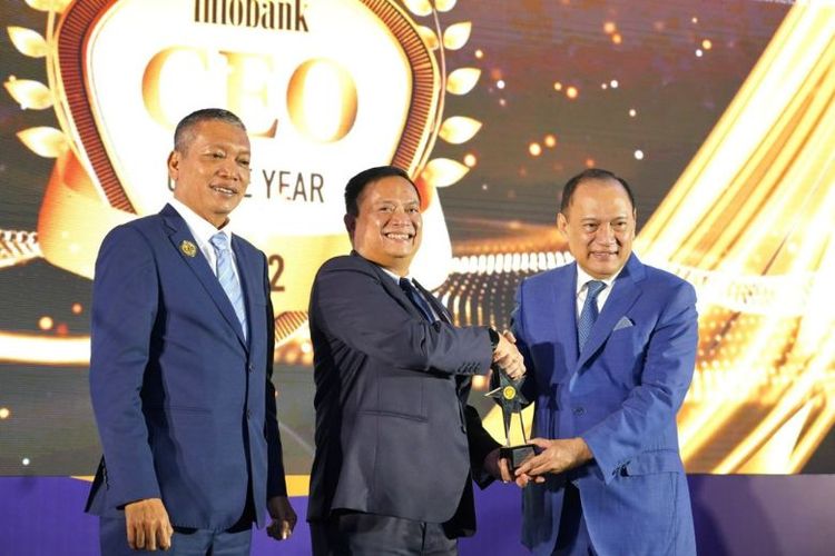 Dirut PNM Arief Mulyadi raih penghargaan Infobank Top 100 Chief Executive Officer (CEO) and The Next Leaders Forum 2022