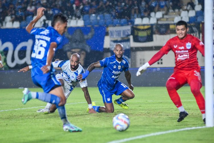 Head to Head Persib Vs PSIS, Dominasi Maung Modal Sudahi Puasa Kemenangan