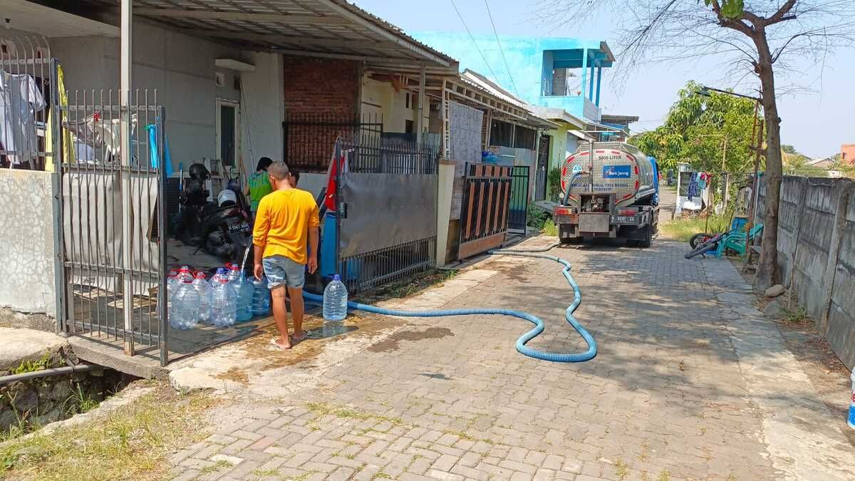 Masuk Musim Kemarau, 80 KK di Semarang Kekurangan Air Bersih