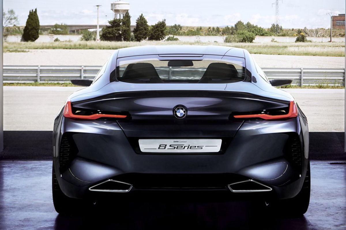 BMW Seri 8