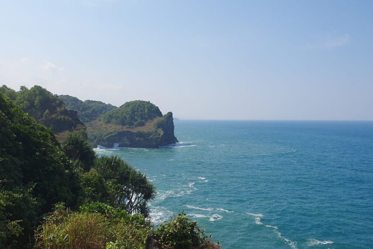 Kawasan Tebing Laut Ngungap, Girisubo, Gunungkidul