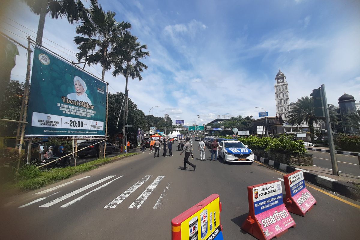 Polisi Terapkan Sistem Satu Arah dari Puncak Bogor Menuju Jakarta