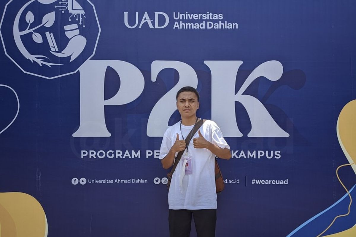 Muhammad Hidayatullah Fiddien jadi mahasiswa termuda Universitas Ahmad Dahlan (UAD) 2022.