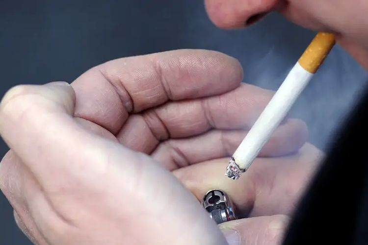Saat Rokok Jadi Pelarian: Dampak Merokok terhadap Psikis dan Emosi Remaja
