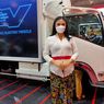 Sambut HUT ke-77 RI, Usher GIIAS 2022 Tampil Cantik Pakai Kebaya