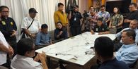 Kerja 33 Tahun di Laundry Jaksel, Karyawan Ini Akui Ijazah Ditahan Sejak Hari Pertama