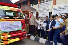 Berikan Bantuan ke Korban Banjir, Mentan: Ini Menindaklanjuti Perintah Presiden... 