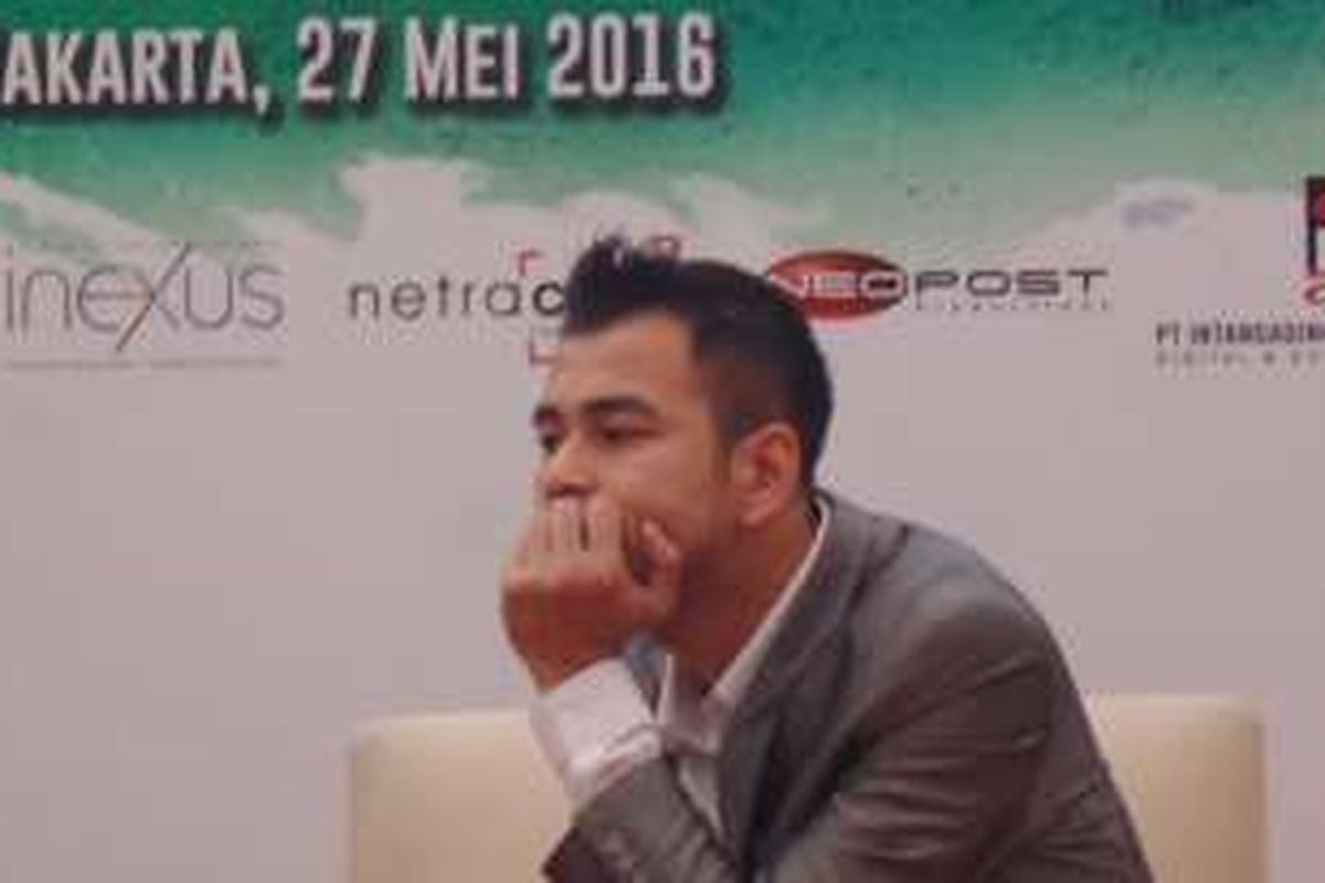 Raffi Ahmad saat menghadiri peluncuran buku Kisah Sukses Tukang Foto Menjadi Boss Advertising, di Hotel Dharmawangsa, Kebayoran Baru, Jakarta Selatan, Jumat (27/5/2016).