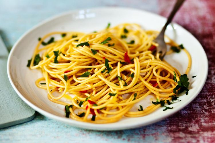 Ilustrasi Spaghetti aglio e olio.