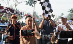 Gubernur Sugianto Sabran Lepas Peserta Fun Walk Kalteng Berkah