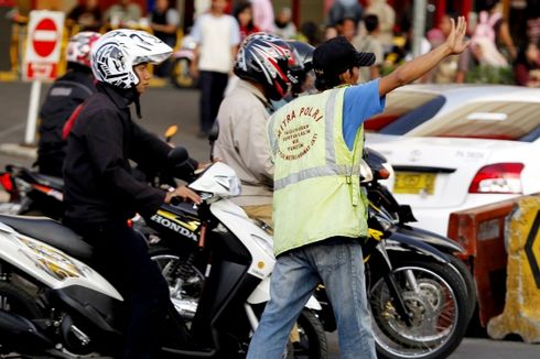 Sikap Arogan Juru Parkir kepada Pengguna Jalan Raya