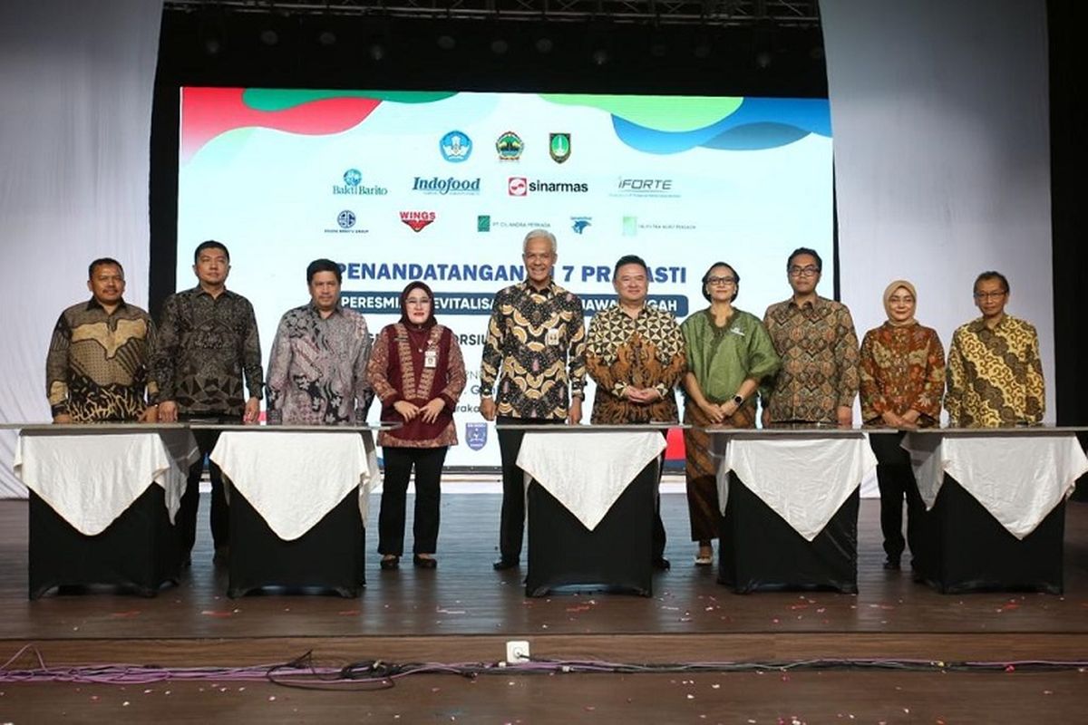 Sinar Mas melalui Eka Tjipta Foundation mendukung program Revitalisasi Sekolah Menengah Kejuruan (SMK) bersama lintas sektor privat yang bernaung dalam Konsorsium Pengusaha Peduli Sekolah Vokasi Republik Indonesia (RI). 