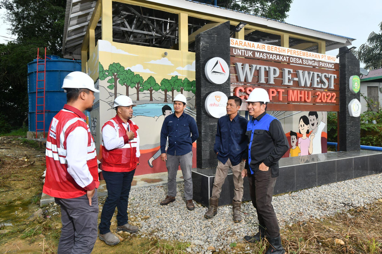 Instalasi pengolahan air Water Treatment Plant (WTP) telah menjadi sumber air bersih bagi warga di Desa Sungai Payang dan Dusun Kuntap yang menjangkau 829 KK. 