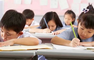 Anak SD Sulit Fokus Saat Belajar? Pakar Jelaskan 6 Penyebabnya