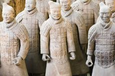 Qin Shi Huang, Kaisar Pertama China dan Obsesi Keabadian