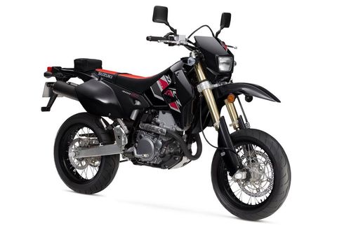 SuperMoto Suzuki DR-Z400SM Meluncur, Dijual Rp 100 Jutaan