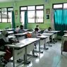 KBM Tatap Muka, Murid SMPN 02 Bekasi Bergantian Belajar di Sekolah