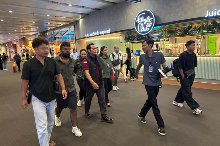 Warga India Pemilik Restoran di Bali Dideportasi, Overstay 74 Hari