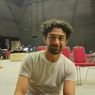 Reza Rahadian Latihan Fisik Tiap Hari untuk Teater Bunga Penutup Abad