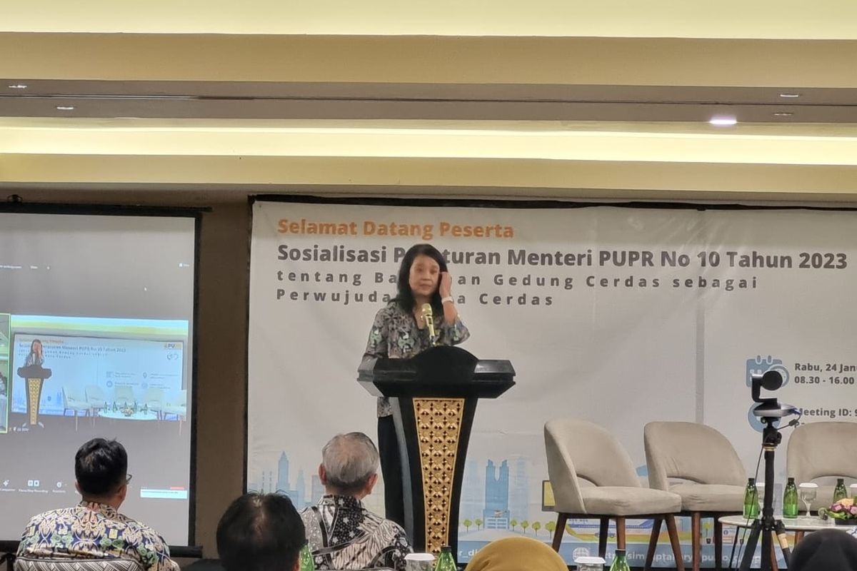 Direktur Jenderal Cipta Karya Kementerian PUPR Diana Kusumastuti saat acara Sosialisasi Permen PUPR Nomor 10 Tahun 2023 di Artotel Suites Mangkuluhur, Jakarta, Rabu (24/1/2024).