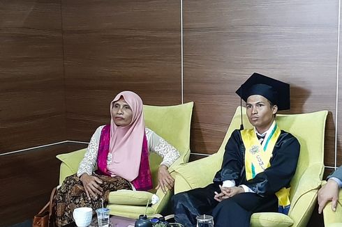 Kisah Anak Petani asal Sumbawa Lulus Cumlaude di UGM, Ingat Pesan Almarhum Ayah Pendidikan Segalanya