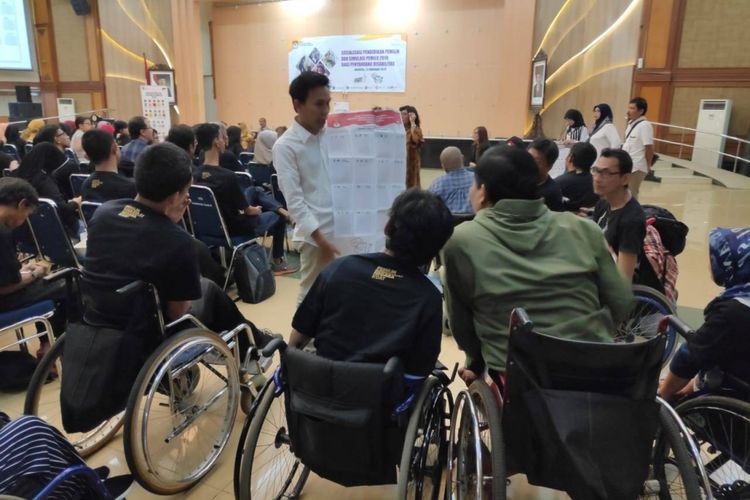 Sosialisasi pemilu untuk penyandang disabilitas yang digelar KPU di kantor Kementerian Sosial, Salemba, Jakarta Pusat, Kamis (14/2/2019). 