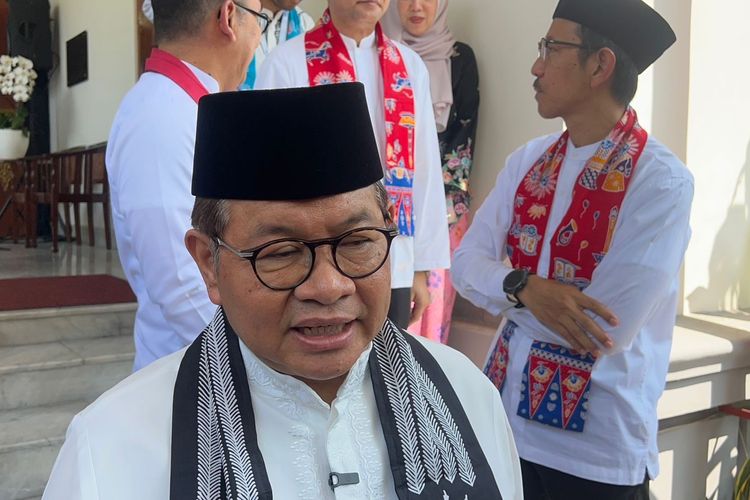Pramono Pastikan Lowongan Padat Karya DKI Tak Syaratkan Ijazah, Cukup KTP Jakarta