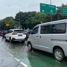 Jalan Letjen S Parman Masih Terendam Banjir Ketinggian 30 Cm, Kendaraan Sulit Melintas