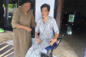 Nurrahmah, Perempuan Lumpuh yang Sulit Biayai Anak Sekolah Tak Tersentuh Bansos PKH di Pamekasan