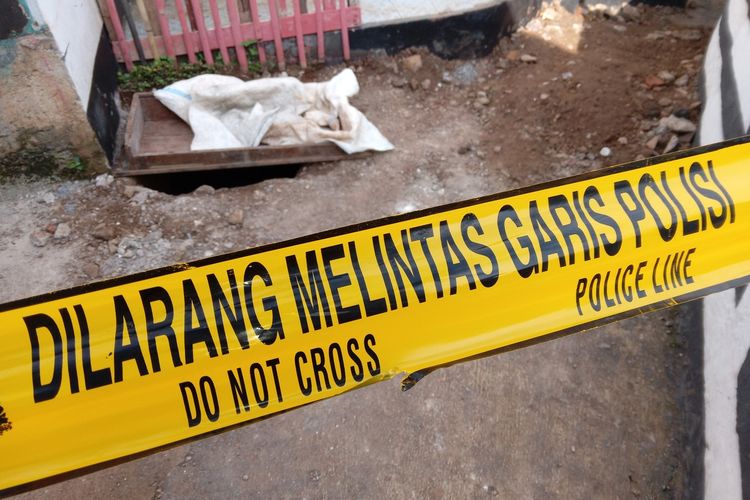 Salah satu lubang di Cianjur, Jawa Barat untuk mengubur korban kasus pembunuhan berantai yang dilakukan komplotan Wowon bersama rekannya, Solihin alias Duloh dan Dede.
