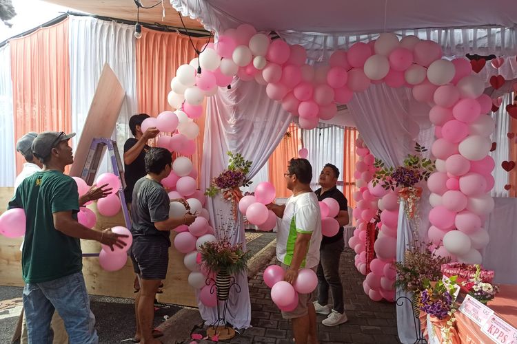 TPS Valentine Day di Denpasar, Bali (Kompas.com/Yohanes Valdi Seriang GInta)