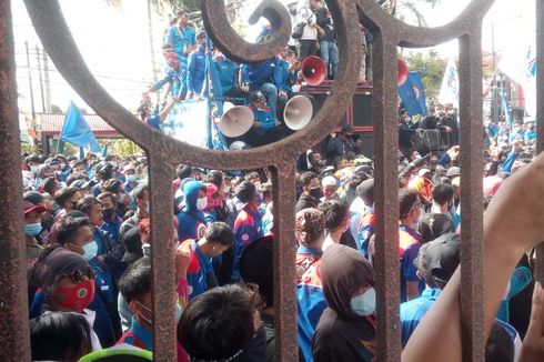 Polisi Selidiki Demo Buruh Cianjur yang Diduga Melanggar Protokol Kesehatan