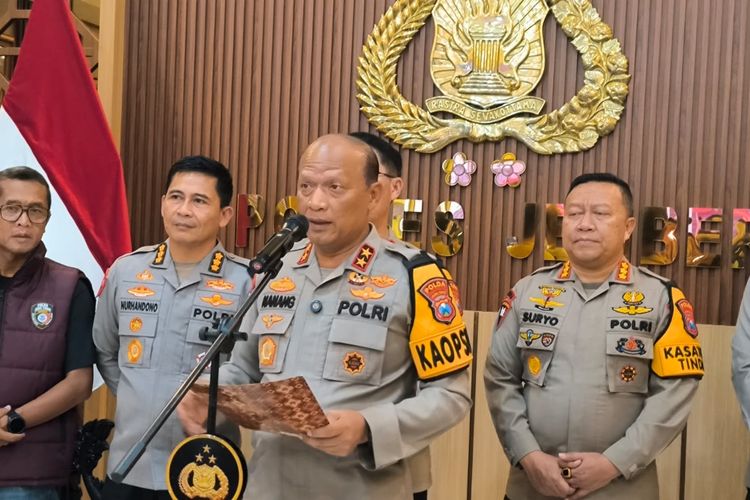 Ledakan di Masjid Jember, Kapolda Jatim: Barang Bukti Sedang Diselidiki