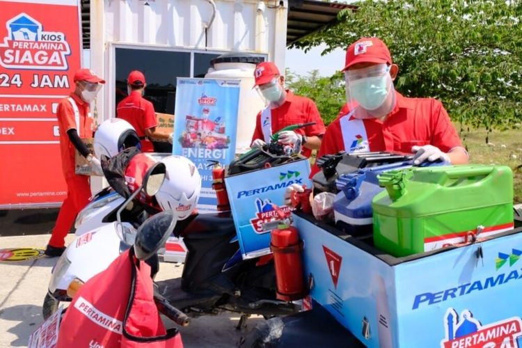 Jelang Nataru, Pertamina Patra Niaga Regional Sumbagut menambah pasokan BBM dan LPG ke lembaga penyalur, penambahan mobil tangki dan SPBU Kantong, membentuk posko satgas di kantor region, cabang dan TBBM