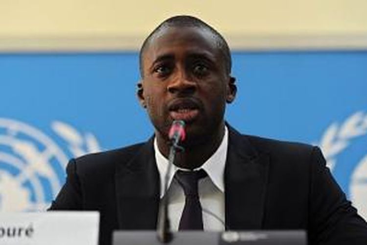 Yaya Toure saat berada di Nairobi, Kenya dalam agenda bersama United Nations Environment Programme (UNEP)