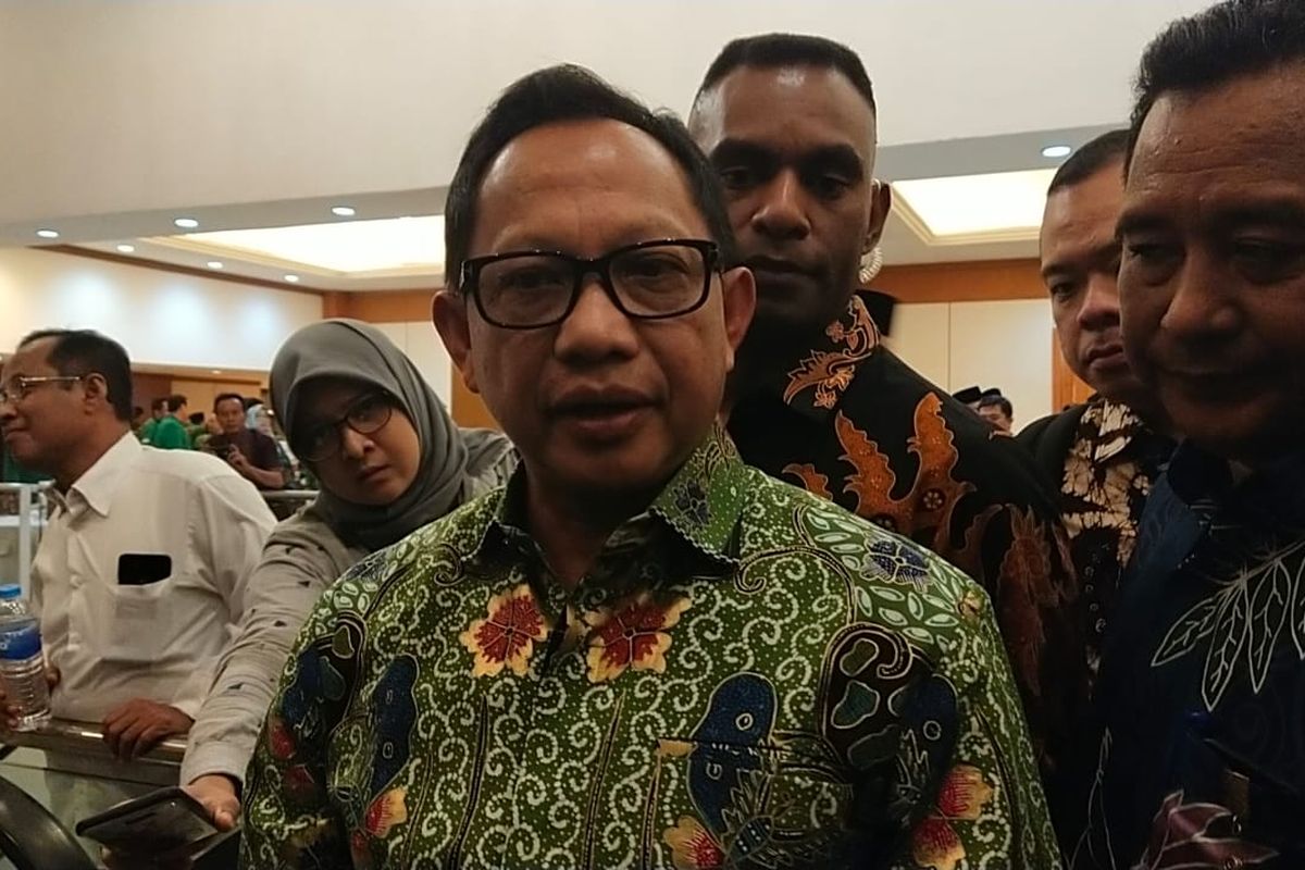 Menteri Dalam Negeri Tito Karnavian usai menghadiri Mukernas V PPP di Hotel Grand Sahid Jaya, Sabtu (14/12/2019).