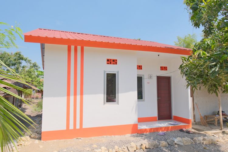Djarum Renovasi Rumah Warga MBR Wonogiri
